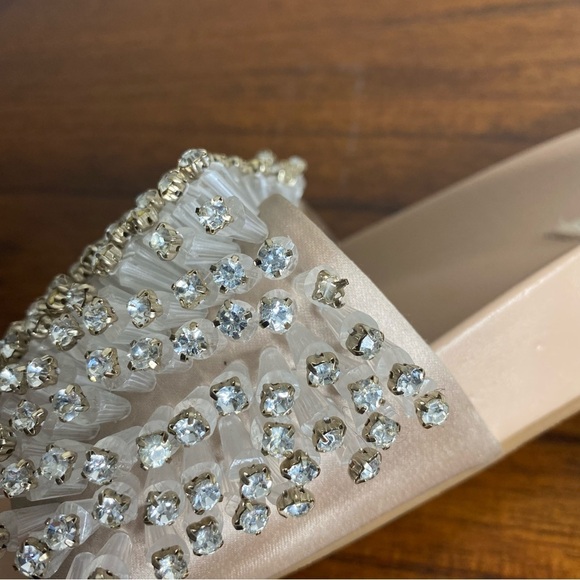 Badgley Mischka
Horton Embellished Satin Slide Sandals SIZE:8 - Picture 5 of 16